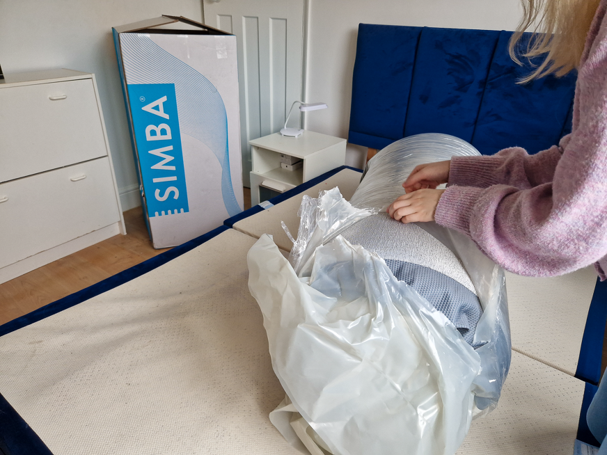 Unwrapping Simbatex Foam mattress